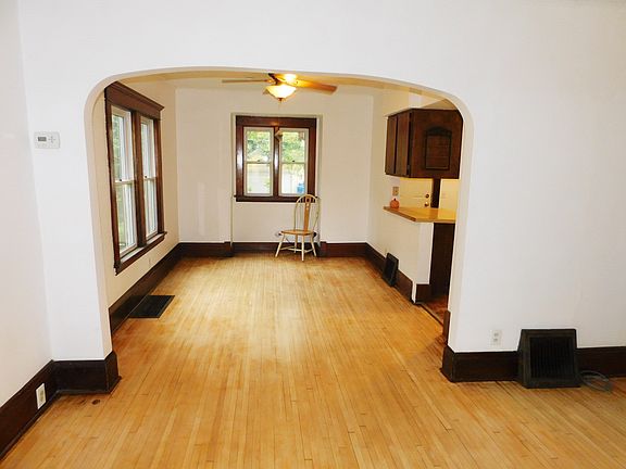 3rd image of 1716 Iglehart Ave