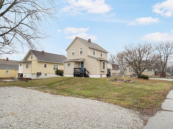4th image of 1288 Nestor Ave