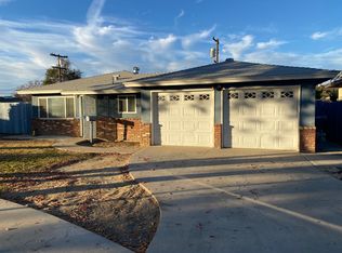 4409 E Robinson Ave, Fresno, CA 93726