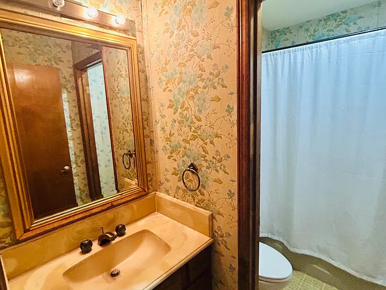 604 Briargate Walk Cir — Photo 11