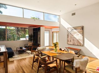 1076 Palms Blvd, Venice, CA 90291