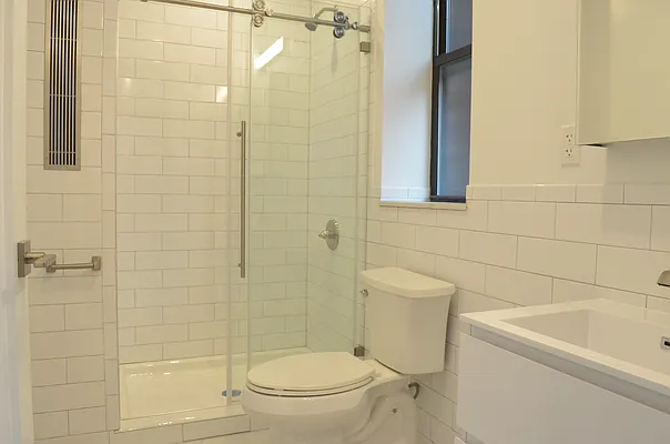 Rented by Brooklyn Landmark Real Estate | media 29