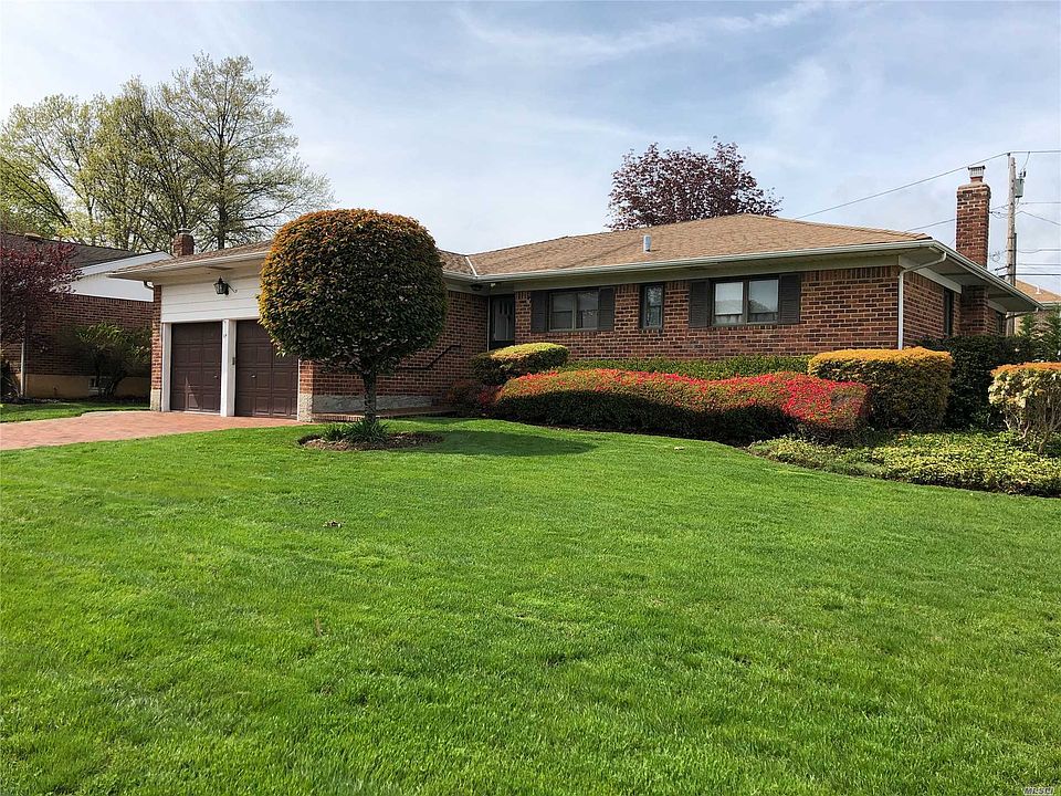 1st image of 64 Orange Dr