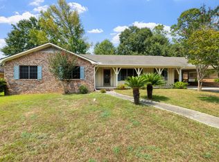 1511 Hickory Bnd, Columbia, MS 39429