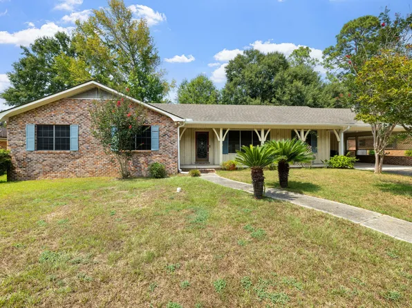 1511 Hickory Bnd, Columbia, MS 39429
