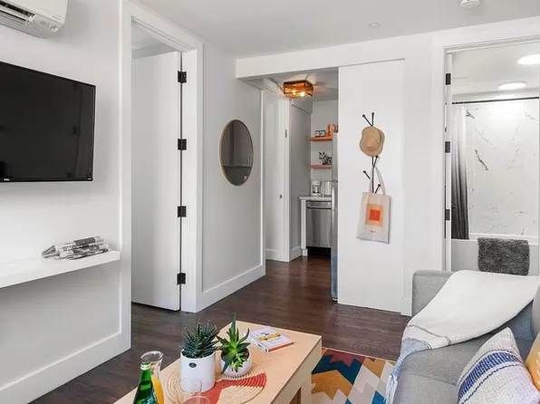 68 Stagg Street image 1 of 12