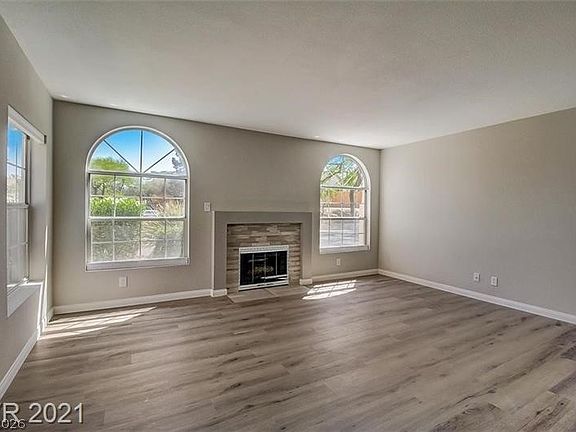 5th image of 7740 Amato Ave