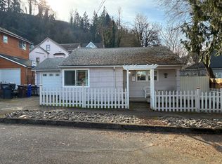 816 3rd St, Oregon City, OR 97045