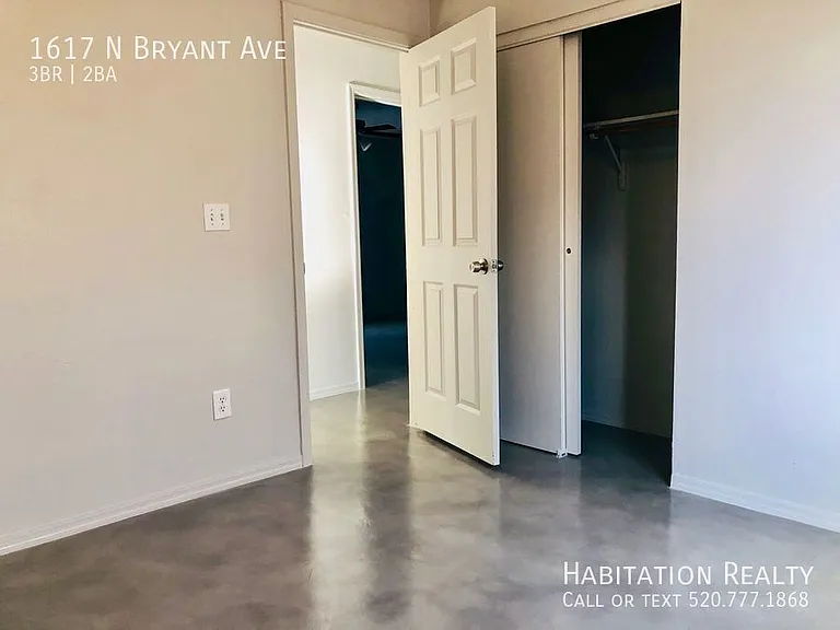 1617 N Bryant Ave — Photo 5