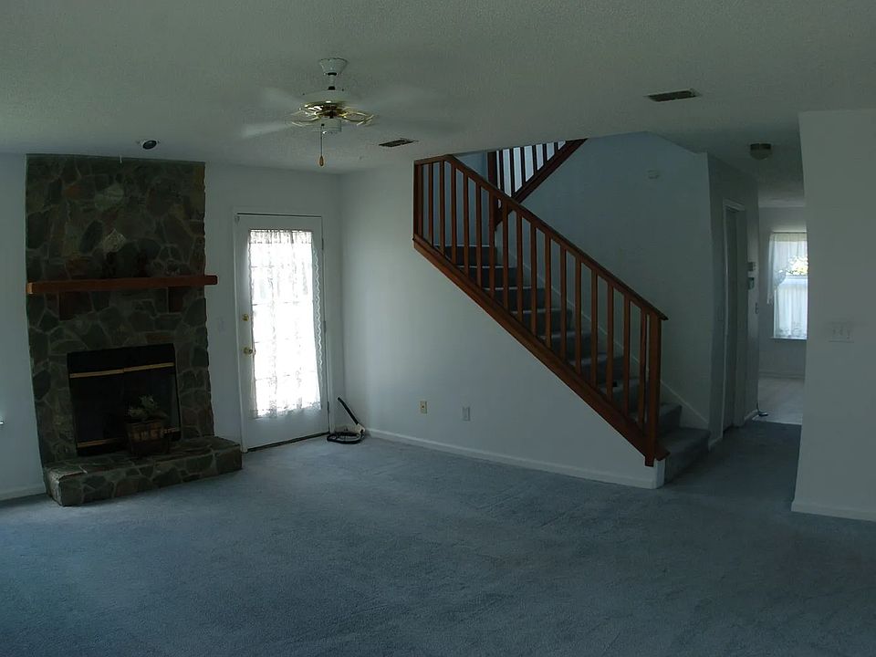 1st image of 12326 Amanda Cove Trl