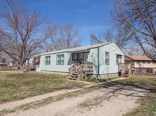 6 Lincoln Cir, Junction City, KS 66441