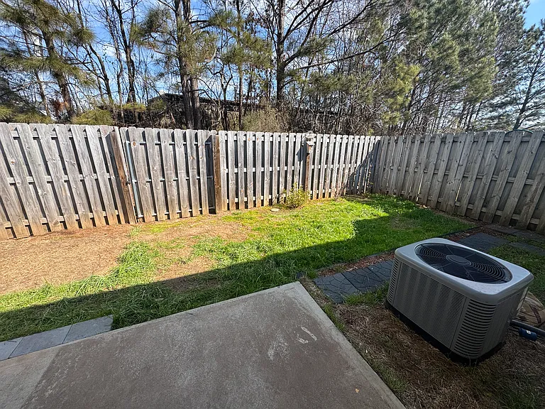 109 Dry Branch Ct — Photo 14