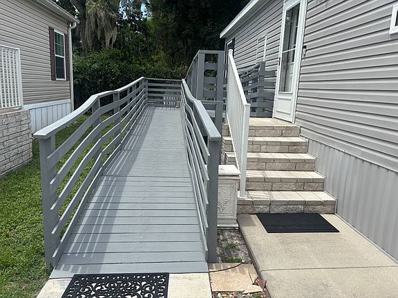 5th image of 3633 Wonderland Park Ln