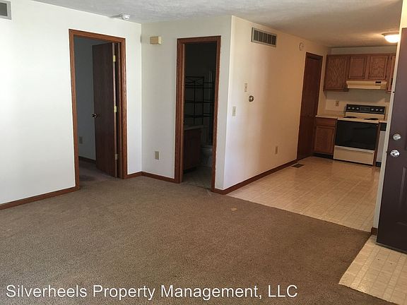 2nd image of 108 Alta St #1
