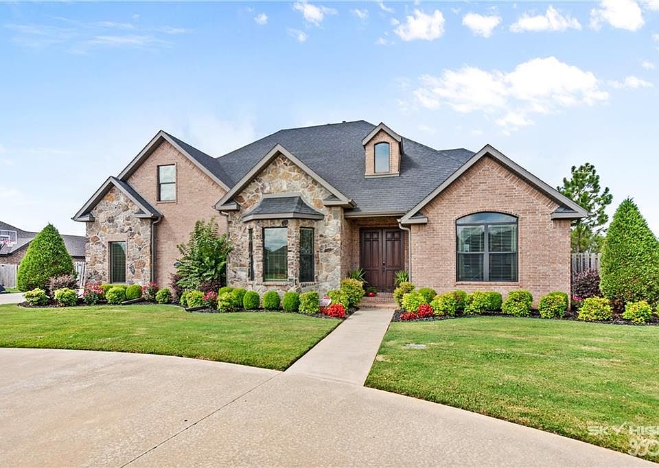 1st image of 2448 Brookwater Ln