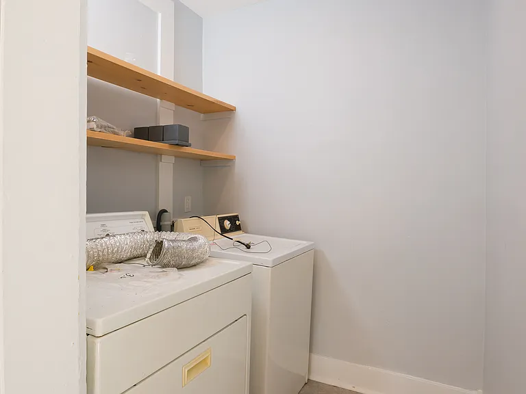 47 Washington Ave #1E — Photo 6