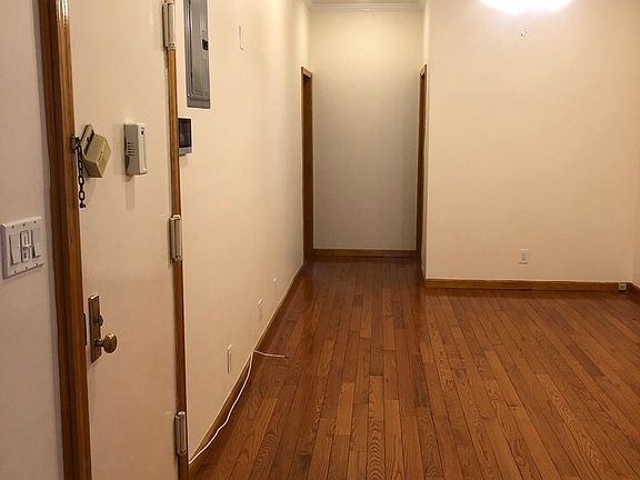 3rd image of 201 Henry St #2