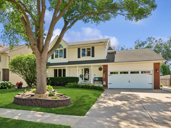4318 101st St, Urbandale, IA 50322