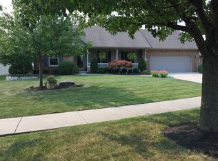 840 Sunset Dr, Findlay, OH 45840