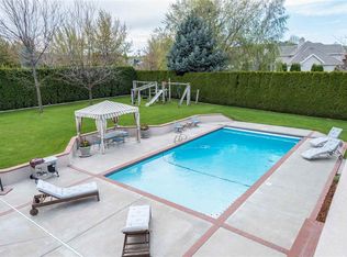 4801 W 19th Ave, Kennewick, WA 99338