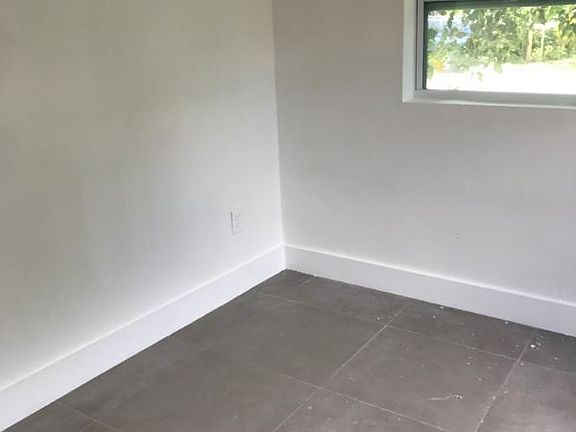 2nd image of 2523 NE 183rd St #A