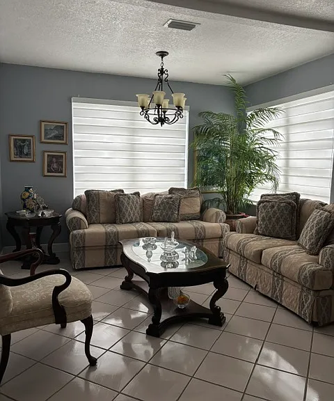 300 SW 55th Ave — Photo 8