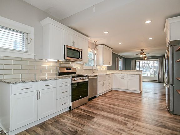 4th image of 1203 Mayfield Ridge Rd