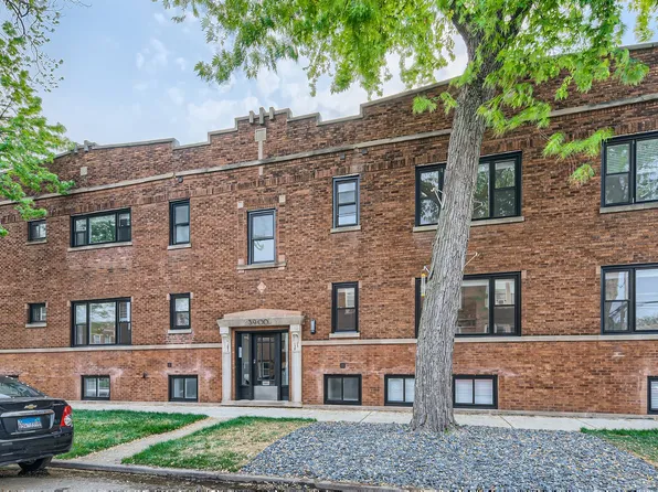 2604 N Springfield Ave, Chicago, IL