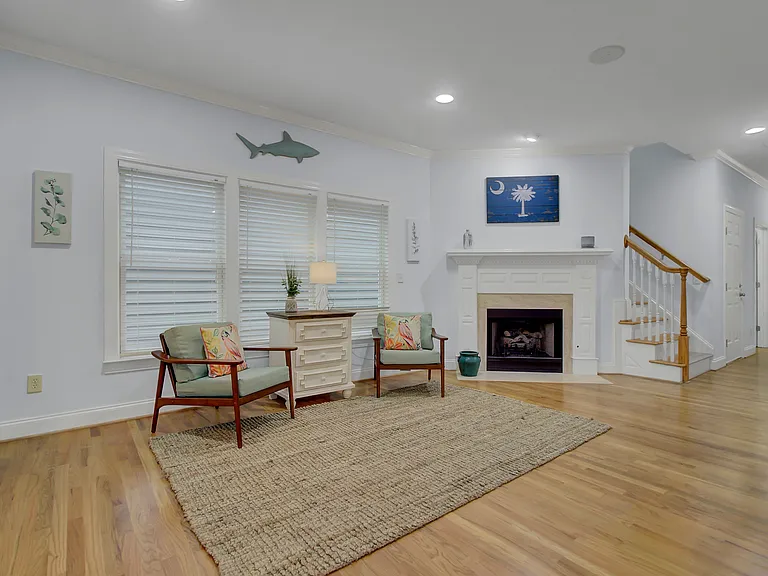7 Yacht Harbor Ct — Photo 9