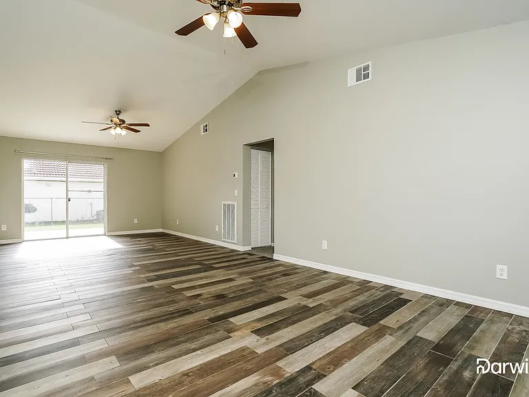 2774 SW 155th Ln — Photo 6