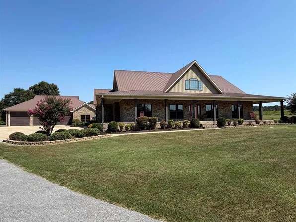3620 Hall Dr, Southside, AL 35907