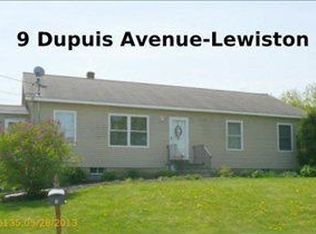 9 Dupuis Ave, Lewiston, ME 04240