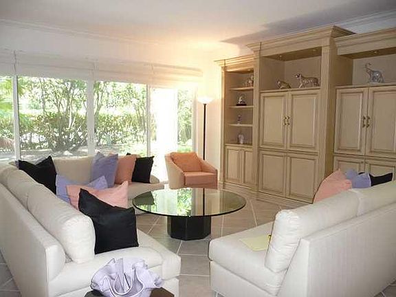 Home For Sale In Polo Club