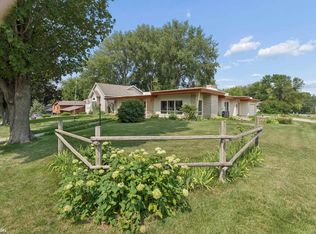200 Fairway Dr, Clear Lake, IA 50428