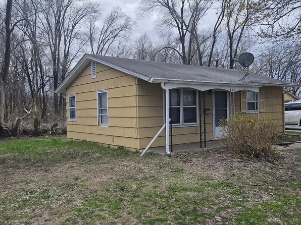 812 37th Ave, Rock Island, IL 61201