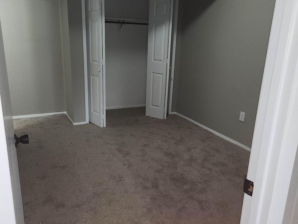 2nd image of 102 Woodhenge Dr #A