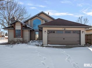 124 Como Ln, Springfield, IL 62703