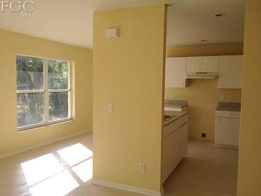 4th image of 1242 Ermine St E