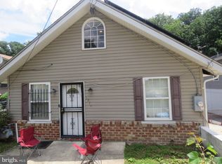 1214 Nova Ave, Capitol Heights, MD 20743