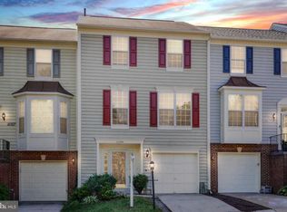 47494 Sharpskin Island Sq, Sterling, VA 20165