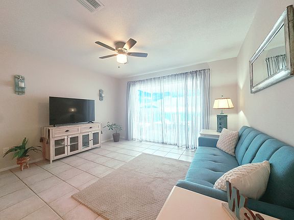 4th image of 5311 Olive Ave
