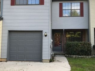 12 Crestwick Ct, Medford, NJ 08055