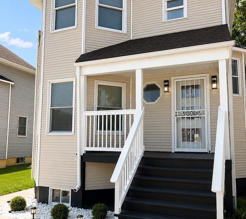 1st image of 15314 Robey Ave