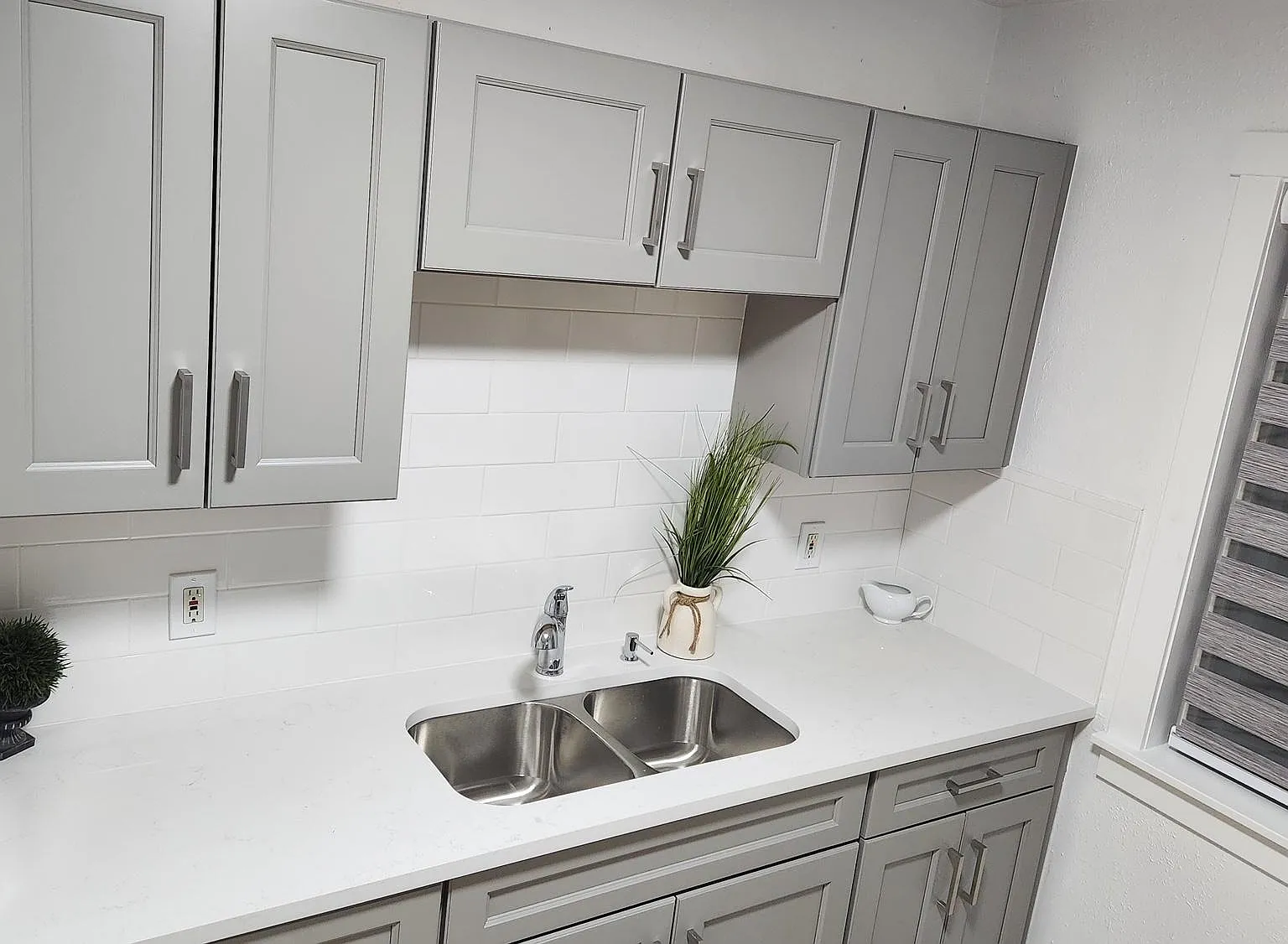 2 bed, 750 sqft, $1,425 — Photo 3