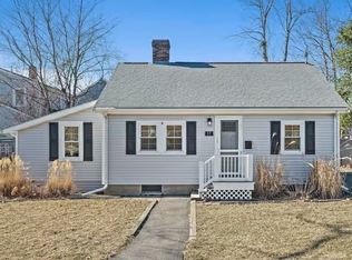 57 Brewster Rd, Weymouth, MA 02191