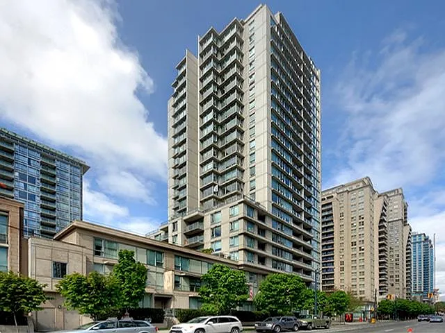 1 bed, 529 sqft, $2,490 — Photo 1