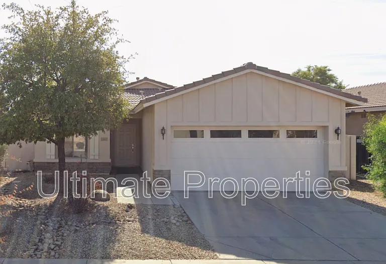 13849 W Maui Ln — Photo 1