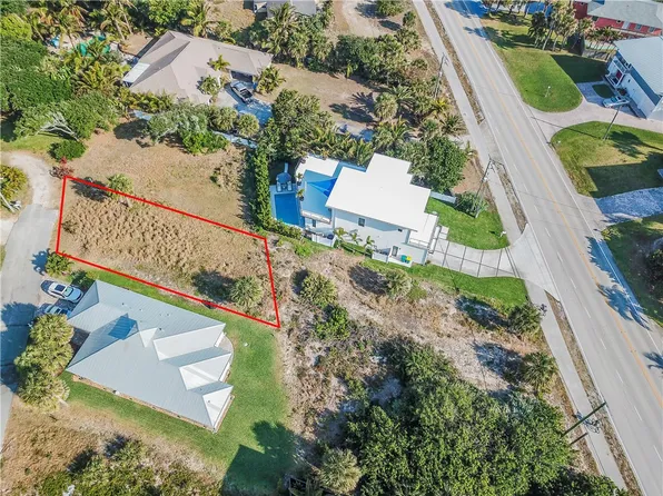 7304 Stuart Ave, Melbourne Beach, FL 32951