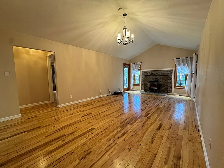 7654 N Bank Rd — Photo 17