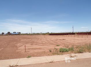 6 Running Indian Dr, Alamogordo, NM 88310